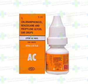 Benzocaine  + Chloramphenicol